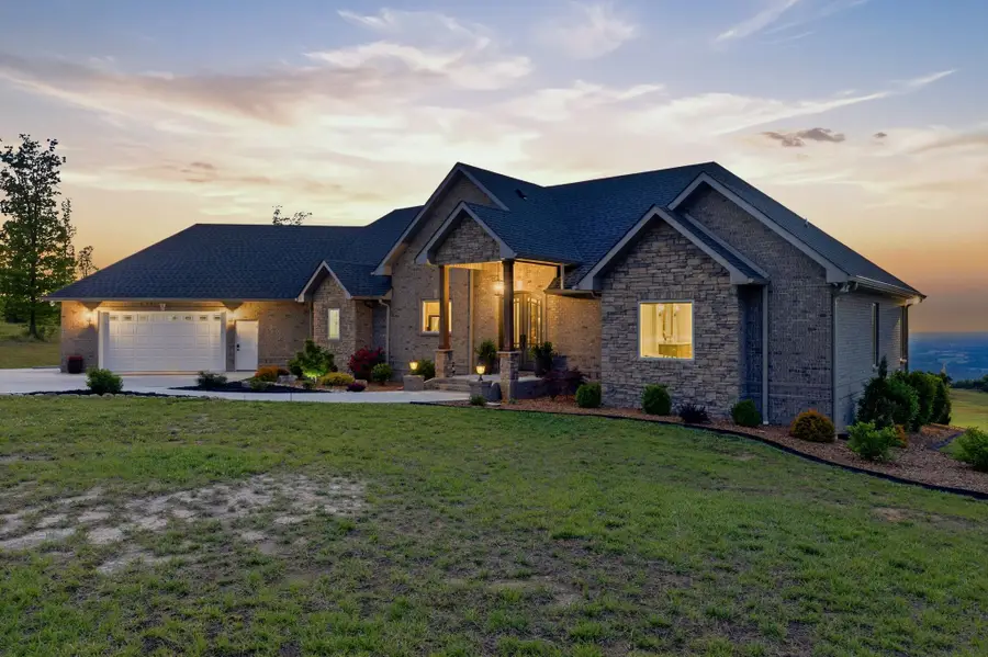577 Box House Rd, Belvidere, TN 37306 - #3