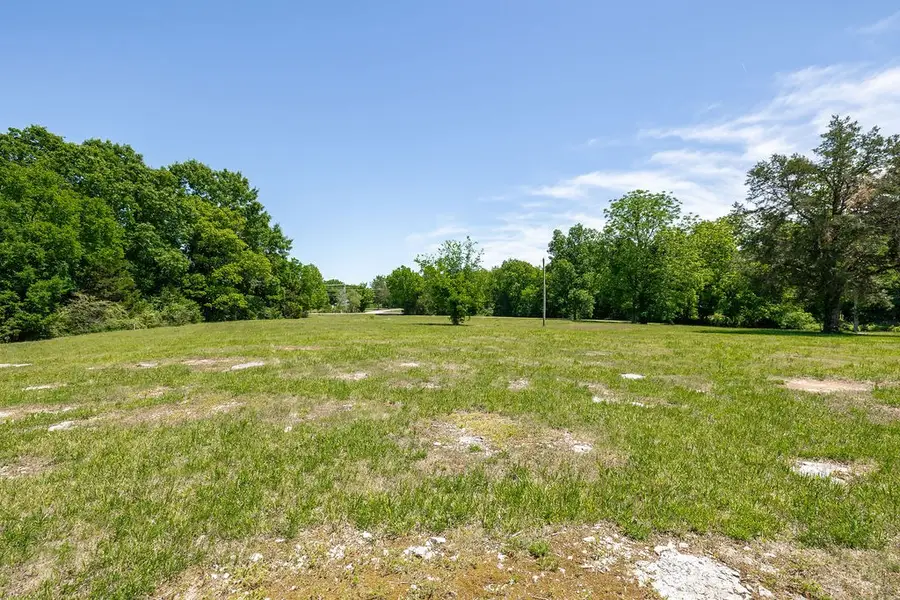 2198 Franklin Pike, Lewisburg, TN 37091 - #3