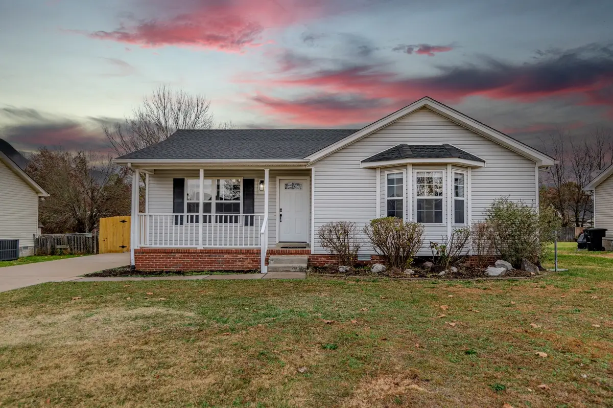 2403 Willow Dr, Murfreesboro, TN 37127 - #1