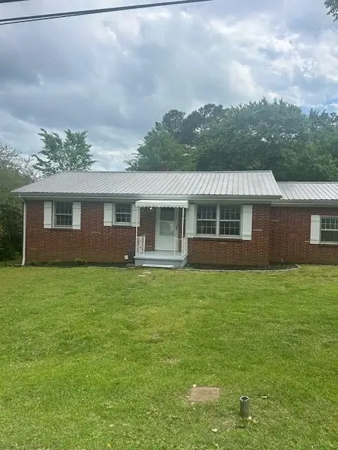 114 E Frazier St, Camden, TN 38320 - #2