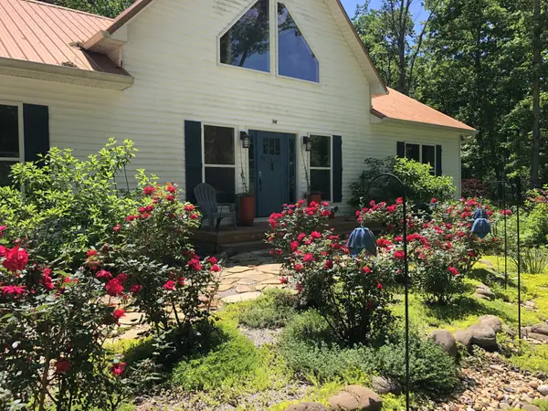 321 Shri Nagi Pl, McMinnville, TN 37110