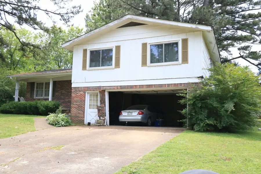 3120 N Circle Dr, Humboldt, TN 38343 - #2