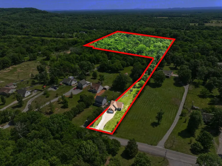13535 Versailles Rd, Rockvale, TN 37153 - #2