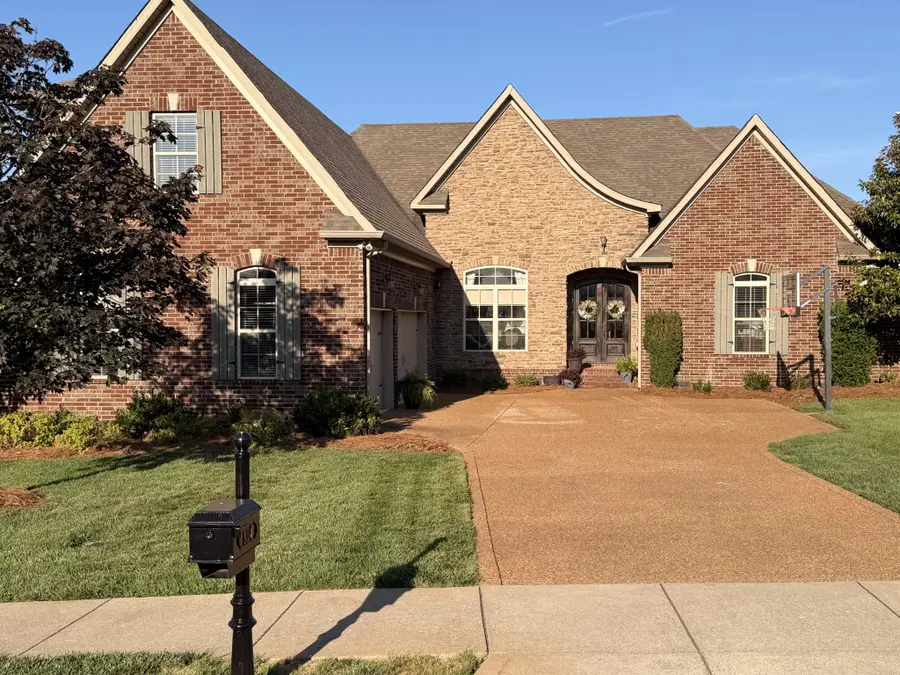 104 N Scarbrough Ct, Gallatin, TN 37066 - #2