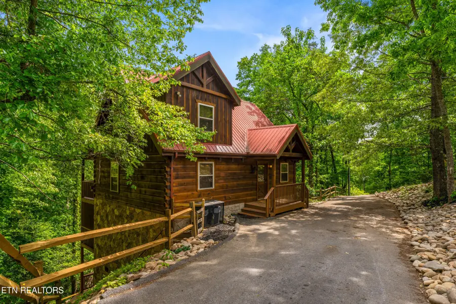 459 Ownby Circle, Gatlinburg, TN 37738 - #2