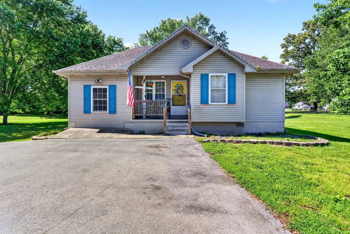 196 Billy Goat Hill Rd, Hopkinsville, KY 42240 - #1