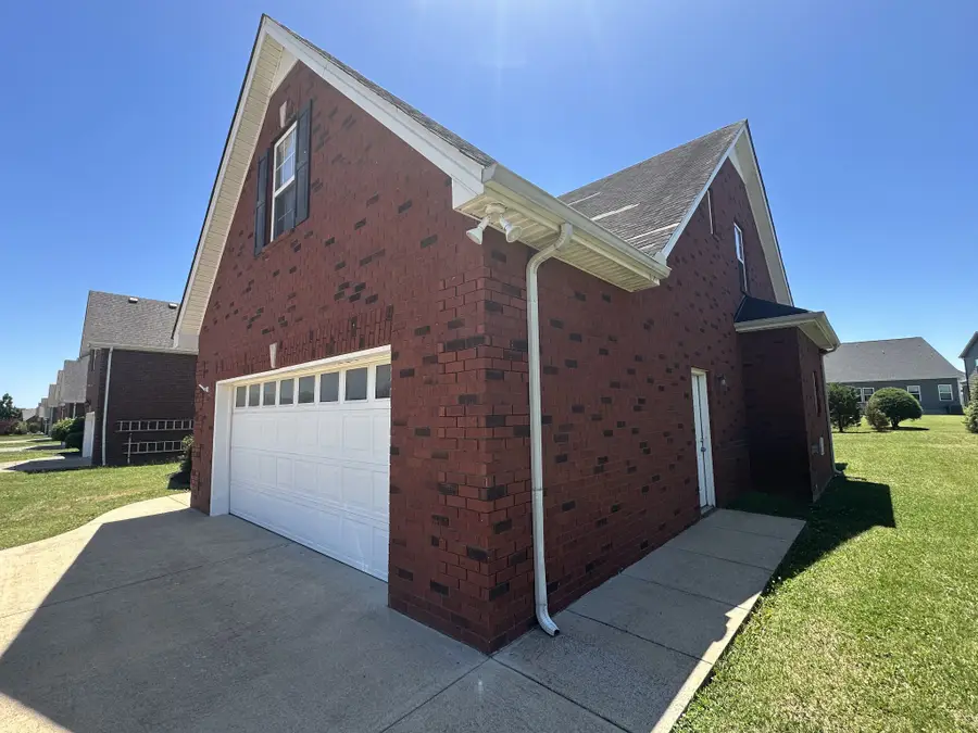 3643 Sweetbriar Ave, Murfreesboro, TN 37128 - #3