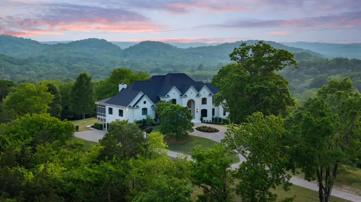 1219 Beech Hill Rd, Brentwood, TN 37027 - #1