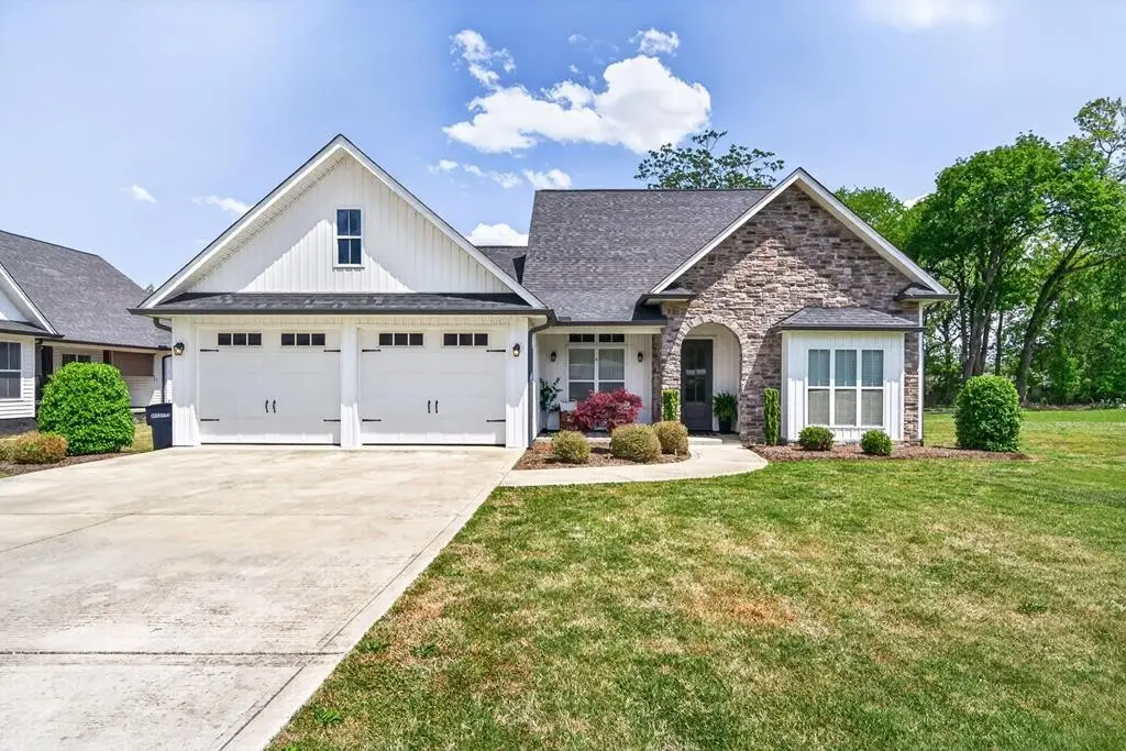 1360 Bilbrey Ave, Cookeville, TN 38501 - #1