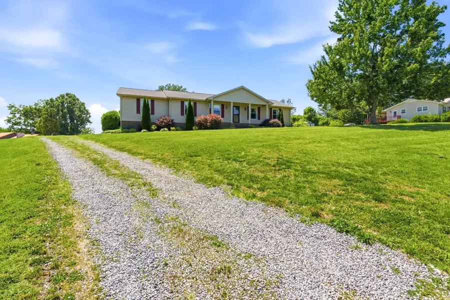 7573 Elm Springs Rd, Orlinda, TN 37141 - #2