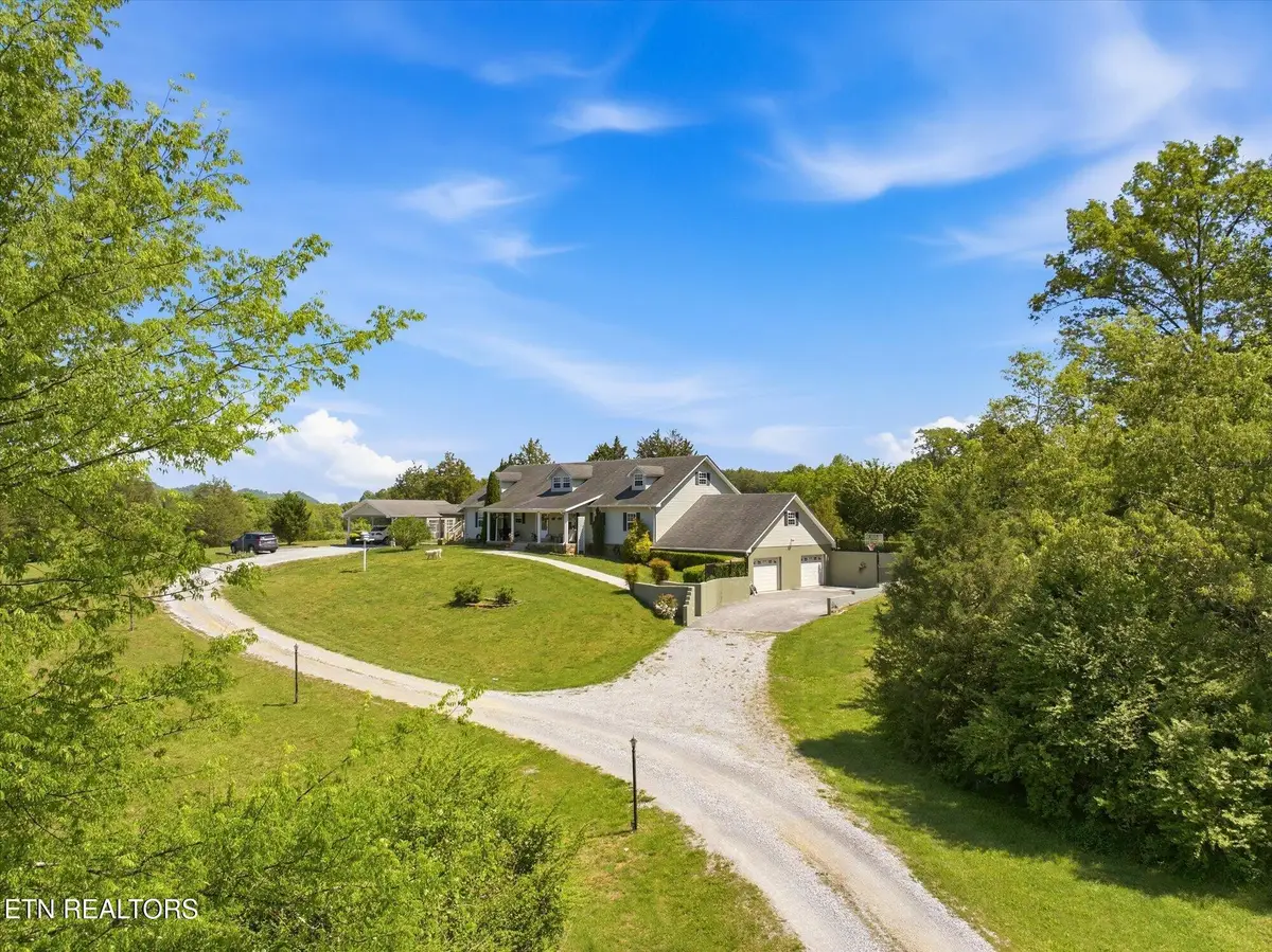 180 Old Sink Church Rd, Tellico Plains, TN 37385 - #1