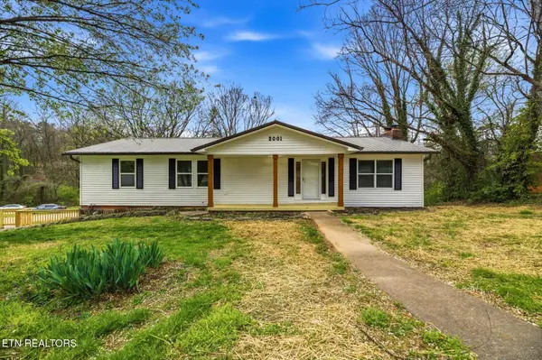 2001 Wayne Circle, Maryville, TN 37804
