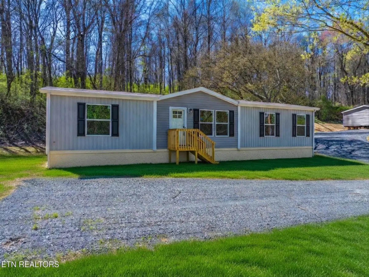 1019 S Gateway Ave, Rockwood, TN 37854 - #1