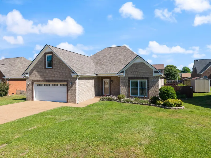 104 Holly Berry Dr, Columbia, TN 38401 - #2