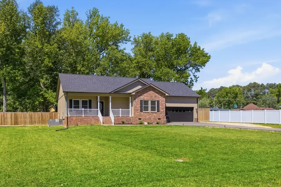208 Avalon Dr, Paris, TN 38242 - #2
