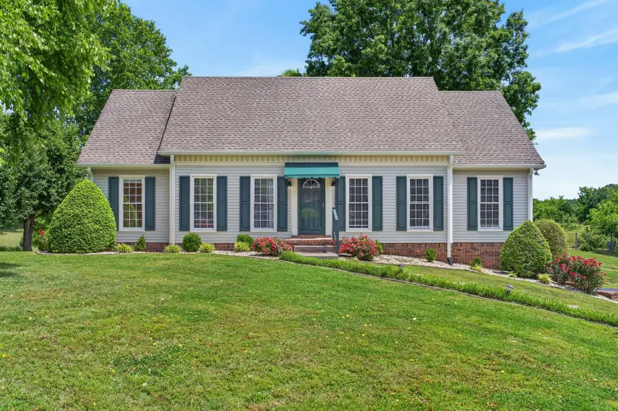 867 Countrywood Dr, Adams, TN 37010 - #2