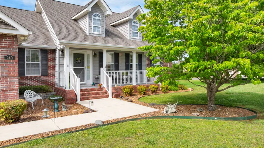240 Brandi Cir, Winchester, TN 37398 - #2