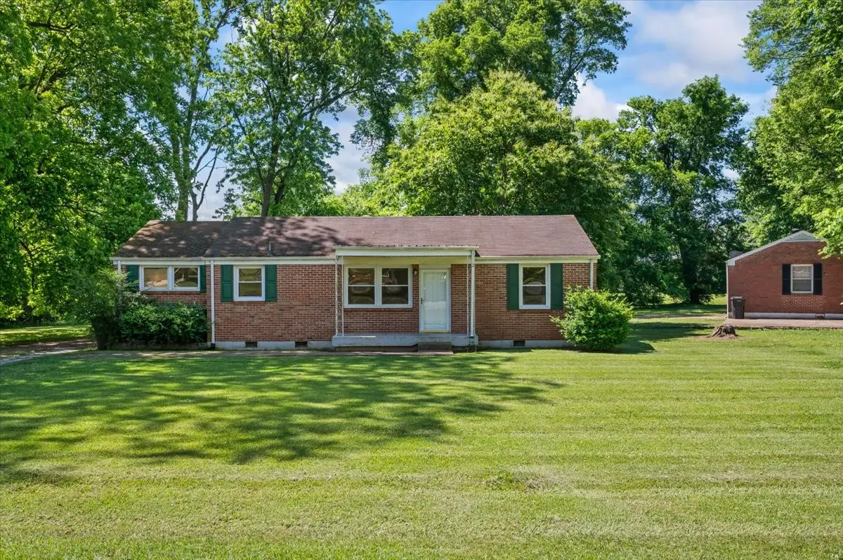 205 Pleasant Dr, Columbia, TN 38401 - #1
