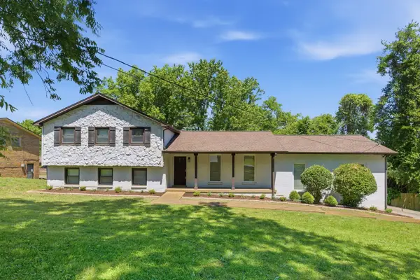 4056 Kings Ln, Nashville, TN 37218
