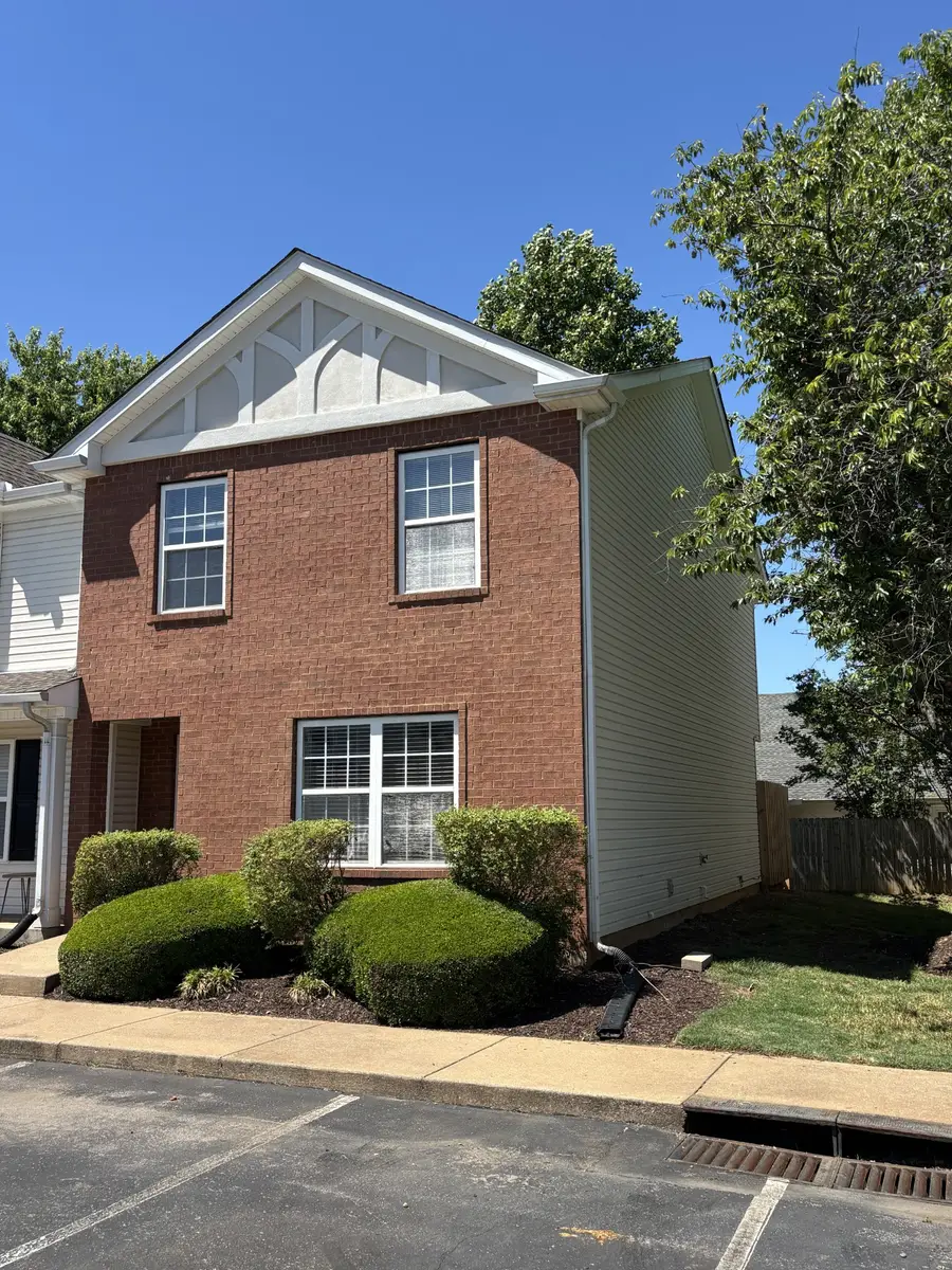 342 Arapaho Dr, Murfreesboro, TN 37128 - #2