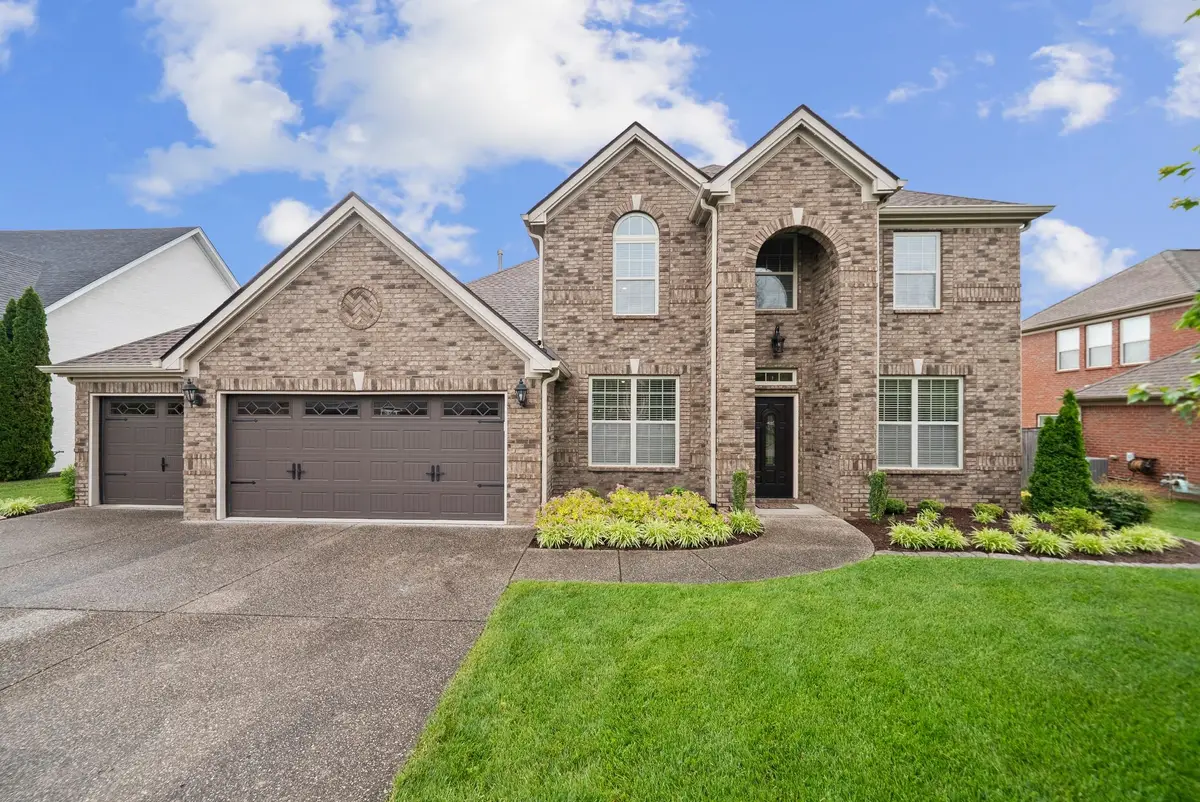 1027 Brixworth Dr, Thompsons Station, TN 37179 - #1