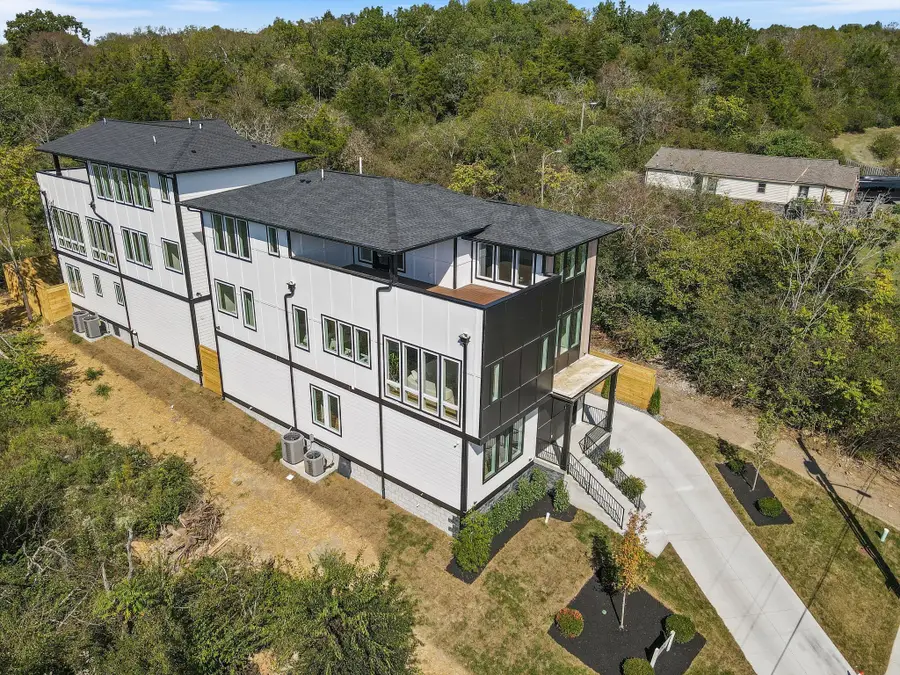421 Monticello St, Nashville, TN 37207 - #2