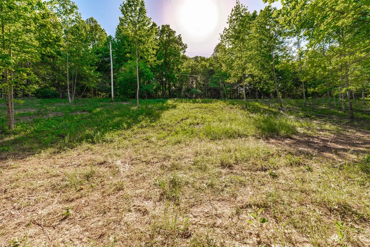 1170 James Brown Rd, Westmoreland, TN 37186 - #1