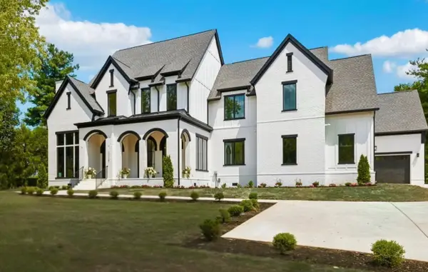 1110 Lipscomb Dr, Brentwood, TN 37027