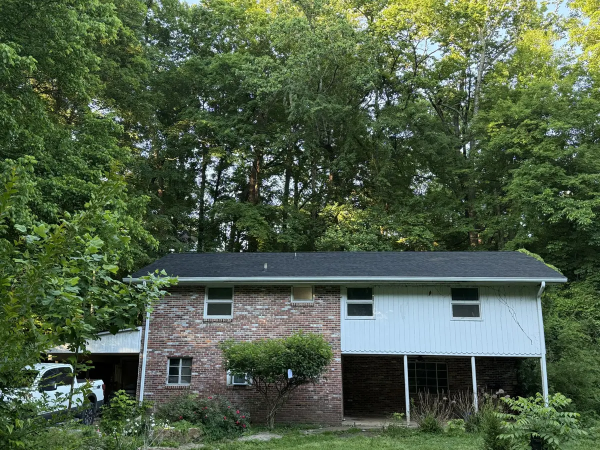 352 Hickory Grove Blvd, Clarksville, TN 37040 - #1