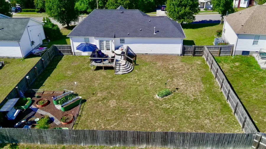 929 Pebble Beach Cir, Mount Juliet, TN 37122 - #2