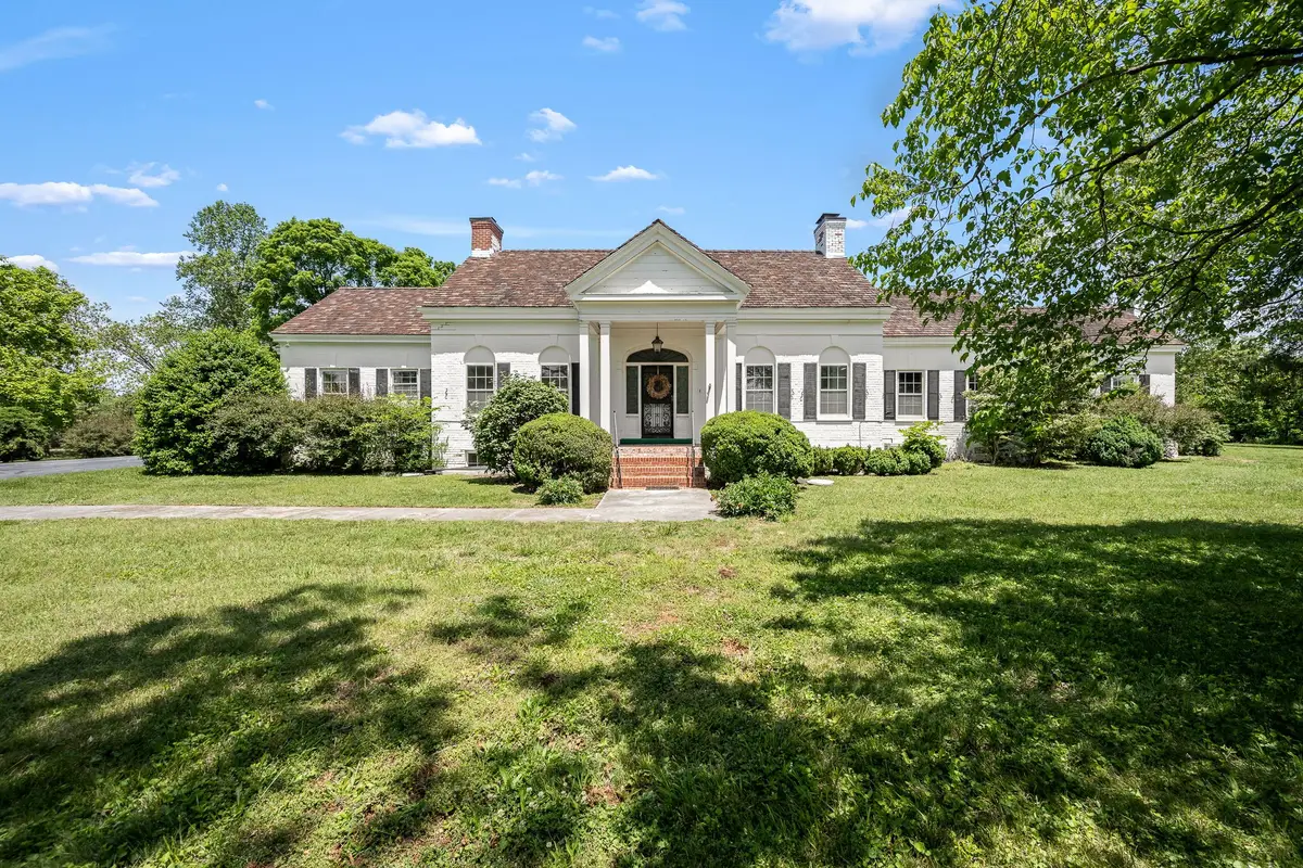 162 Grizzell Ln, Winchester, TN 37398 - #1