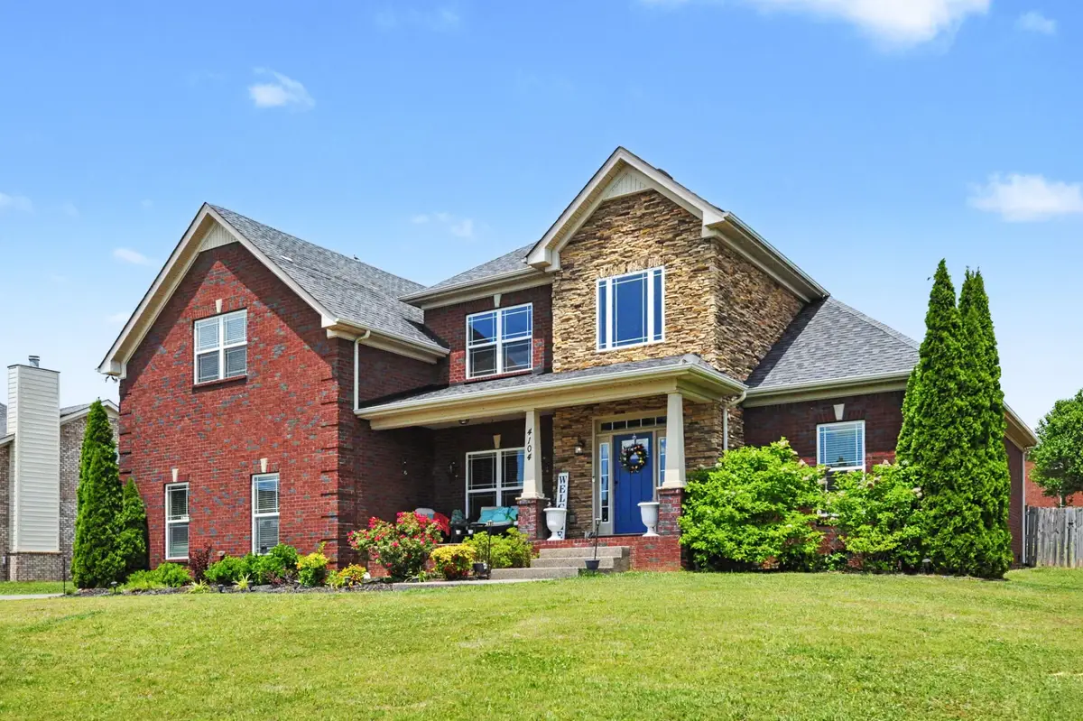 4104 Stony Point Dr, La Vergne, TN 37086 - #1
