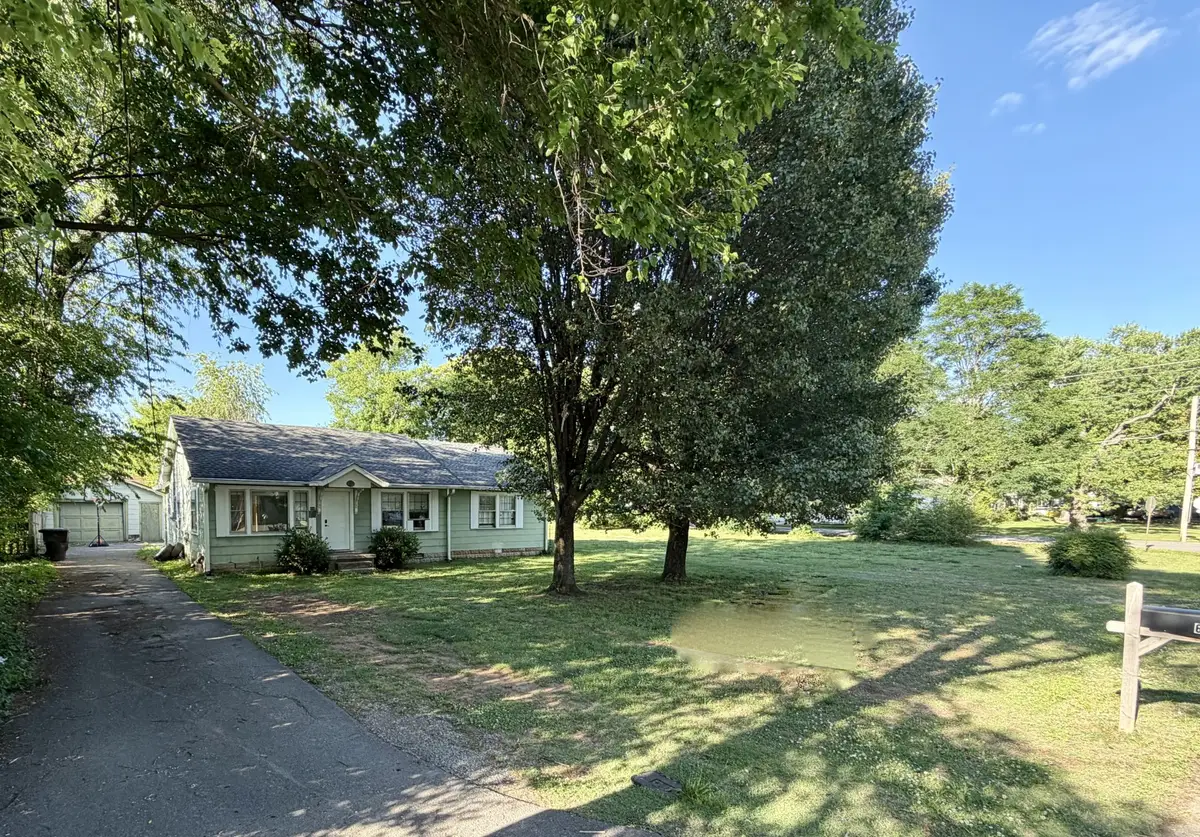 606 Peachtree St, Murfreesboro, TN 37129 - #1
