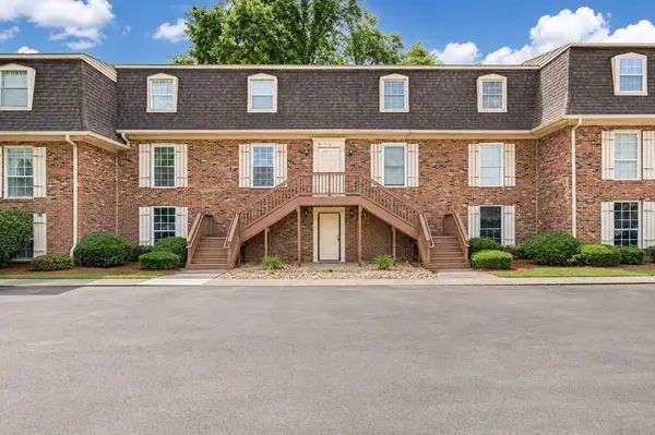 1100 W Main St #D5, Franklin, TN 37064