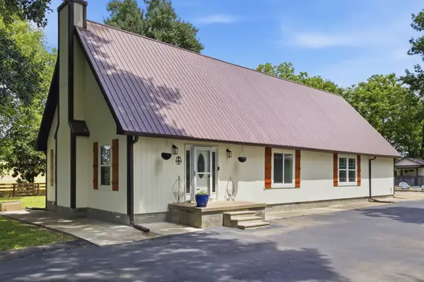 2540 Carl Fox Rd, Cornersville, TN 37047