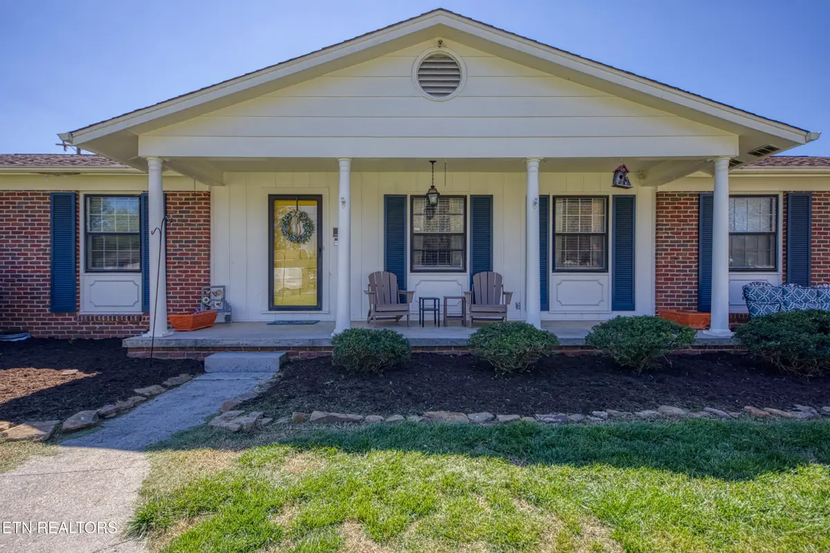 7629 Berkshire Blvd, Powell, TN 37849 - #1