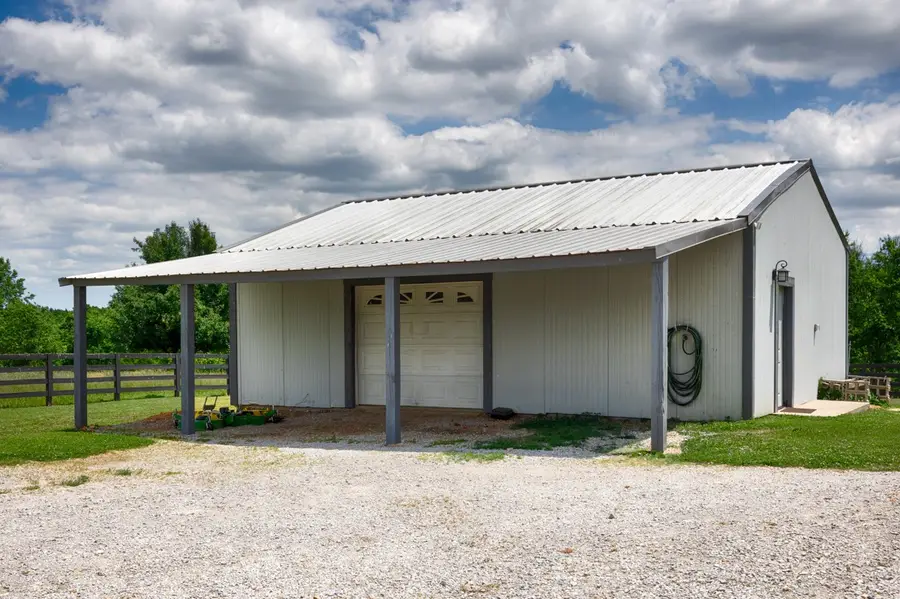33 Pack Ln, Ardmore, TN 38449 - #3