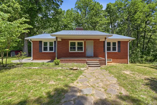10409 Harrison Ferry Rd, McMinnville, TN 37110