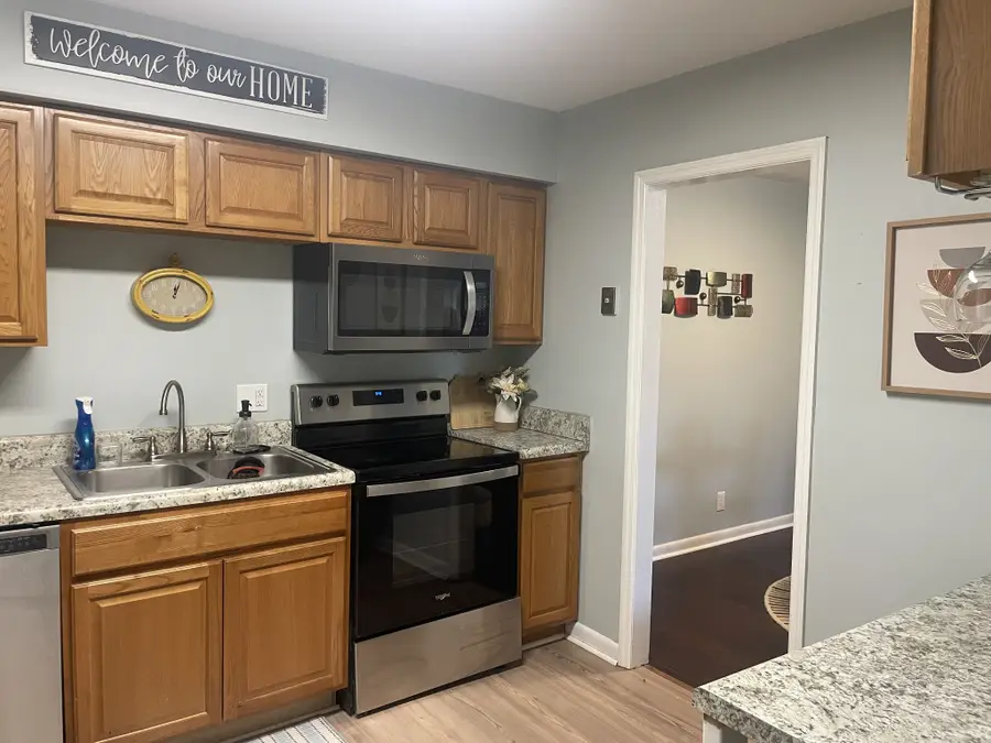 555 N Dupont Ave #D94, Madison, TN 37115 - #3