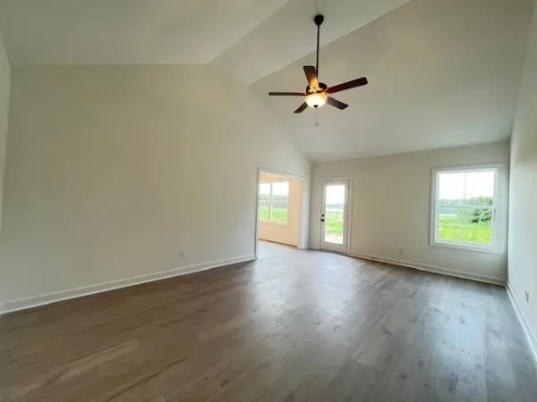 1698 Newt Mcknight Rd, McMinnville, TN 37110 - #2