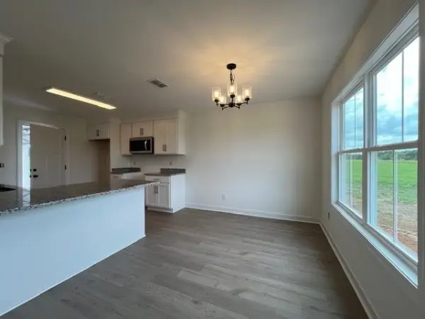 1698 Newt Mcknight Rd, McMinnville, TN 37110 - #3