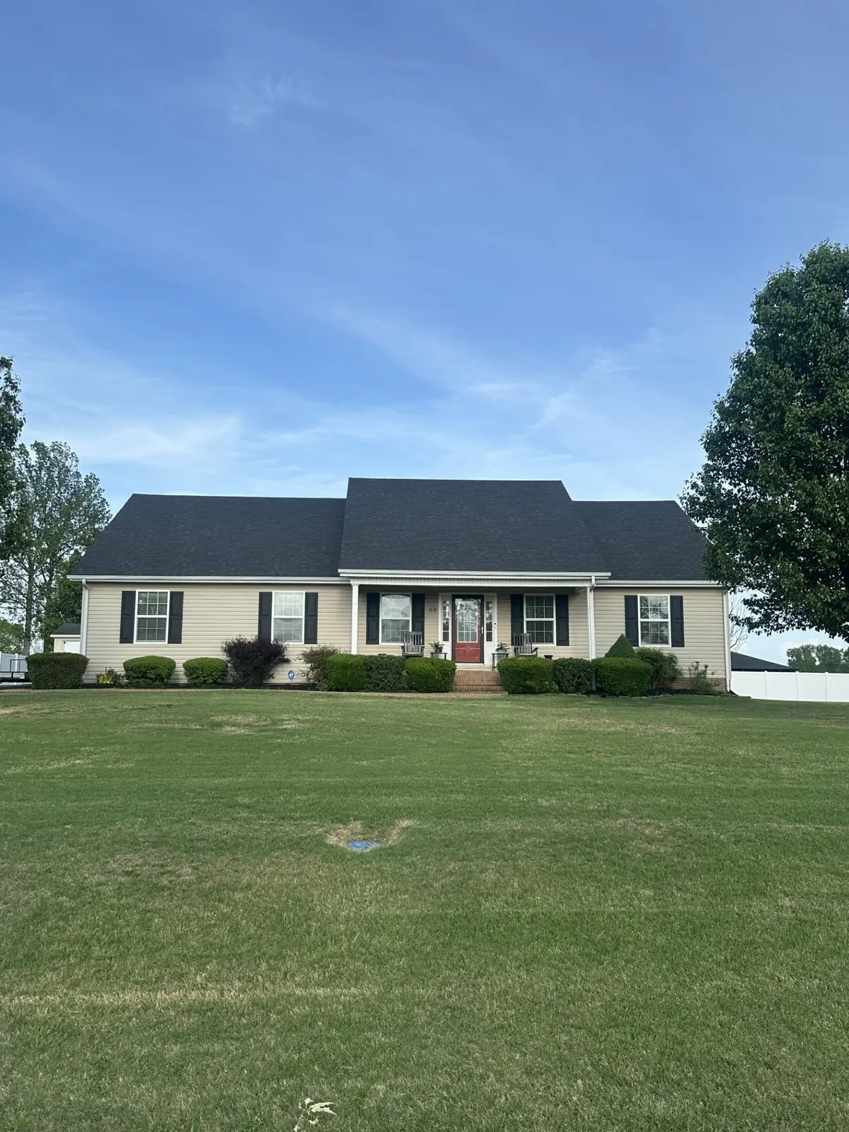 59 Eiffel Tower Ln, Paris, TN 38242 - #1
