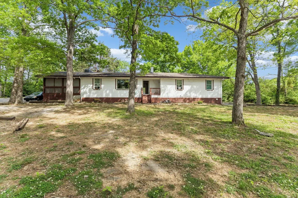 300 Todd Ln, Smyrna, TN 37167 - #1
