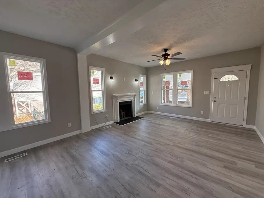 1523 Canton St, Hopkinsville, KY 42240 - #2