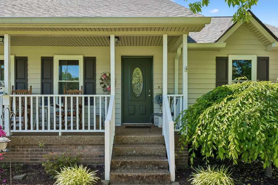1473 Bridle Ln, Chapel Hill, TN 37034 - #3