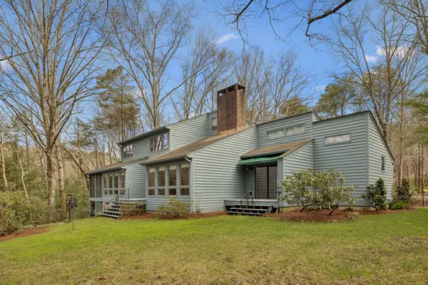 2429 Boston Branch Circle, Signal Mountain, TN 37377