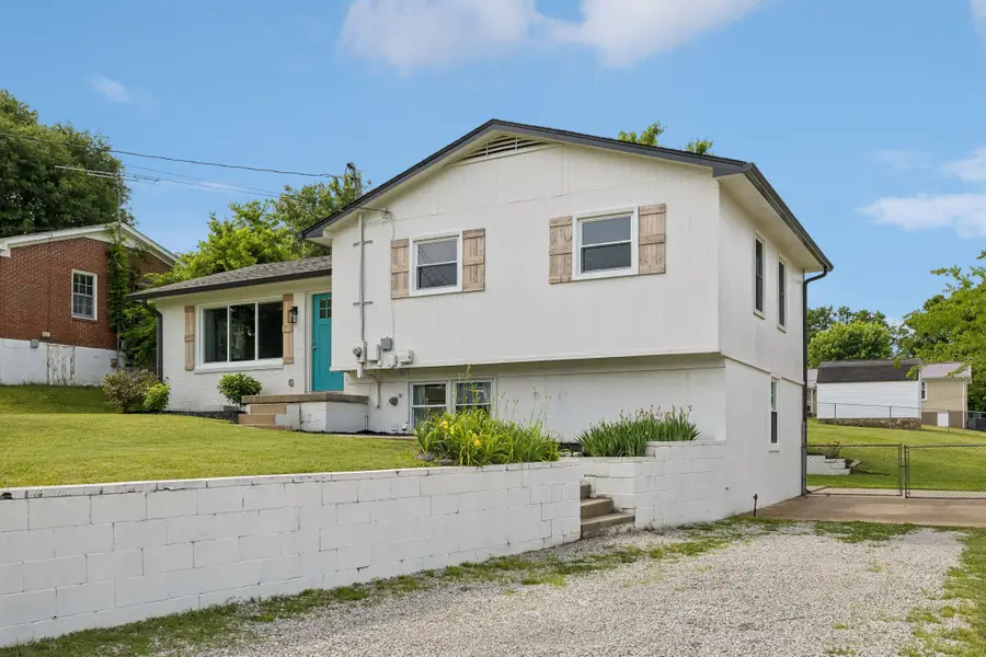 106 Gardendale Dr, Columbia, TN 38401 - #2