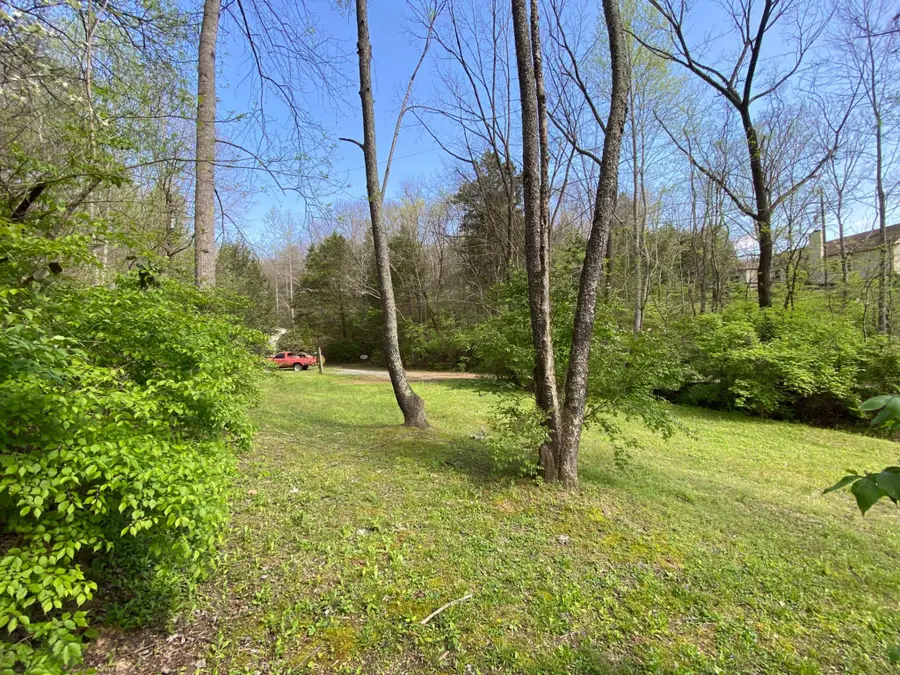 8552 Cub Creek Rd, Nashville, TN 37209 - #3