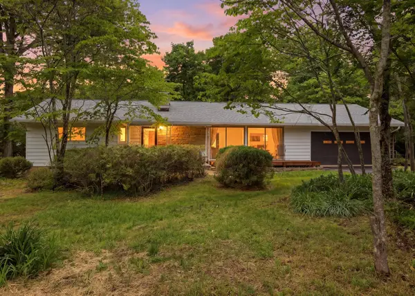 104 Pinehurst Lane, Signal Mountain, TN 37377