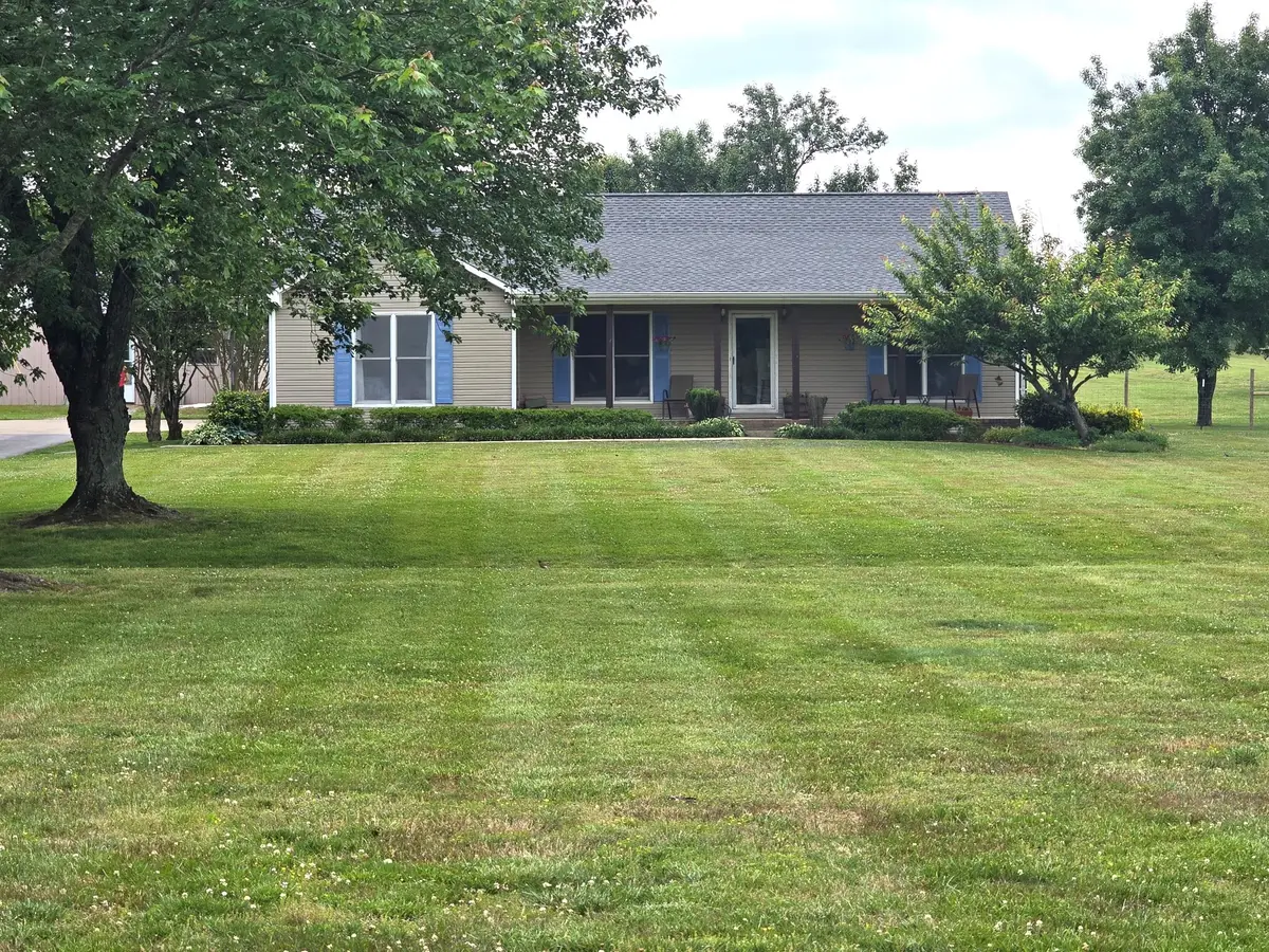 144 Monks Rd, Fayetteville, TN 37334 - #1